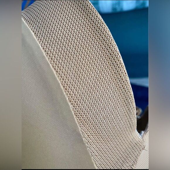 All. YOu.
LIVELY Womens Bra
36DD - Picture 3 of 7